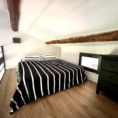Ravissant Appartement A 5Min Du Centre Ville D'Aix エクス＝アン＝プロヴァンス エクステリア 写真
