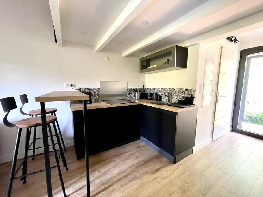 Ravissant Appartement A 5Min Du Centre Ville D'Aix エクス＝アン＝プロヴァンス エクステリア 写真