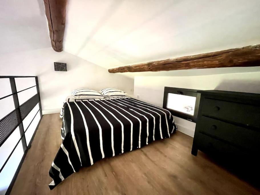 Ravissant Appartement A 5Min Du Centre Ville D'Aix エクス＝アン＝プロヴァンス エクステリア 写真